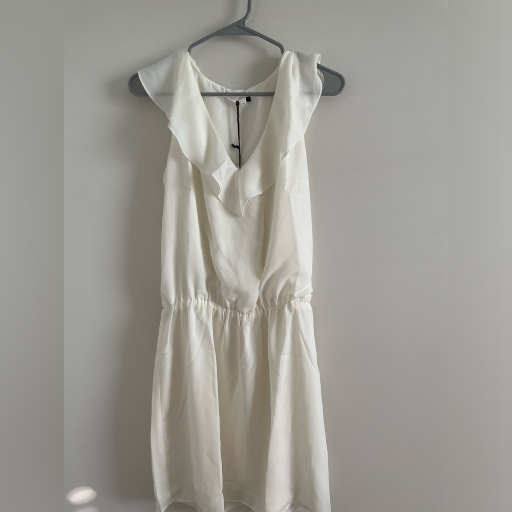 Presley Ruffle Neck Mini Size Large - Picture 3 of 6